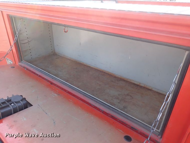 image for item DI1798 2011 Ford F250 Super Duty  Crew Cab utility bed pickup truck