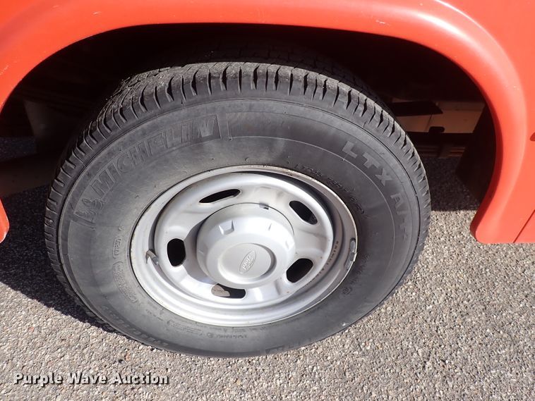 image for item DI1798 2011 Ford F250 Super Duty  Crew Cab utility bed pickup truck