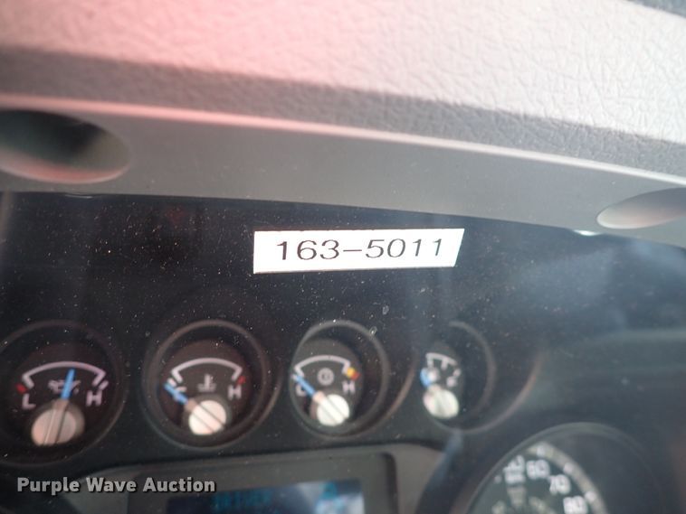 image for item DI1798 2011 Ford F250 Super Duty  Crew Cab utility bed pickup truck