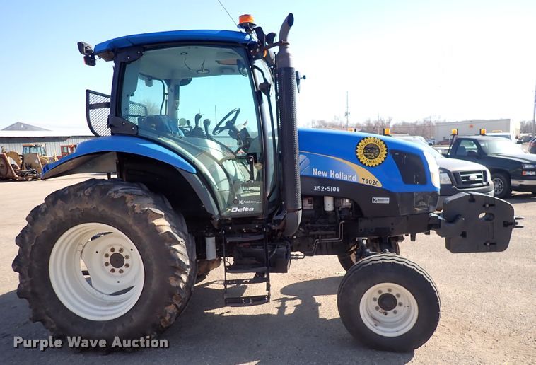 image for item DI1800 2009 New Holland T6020  tractor