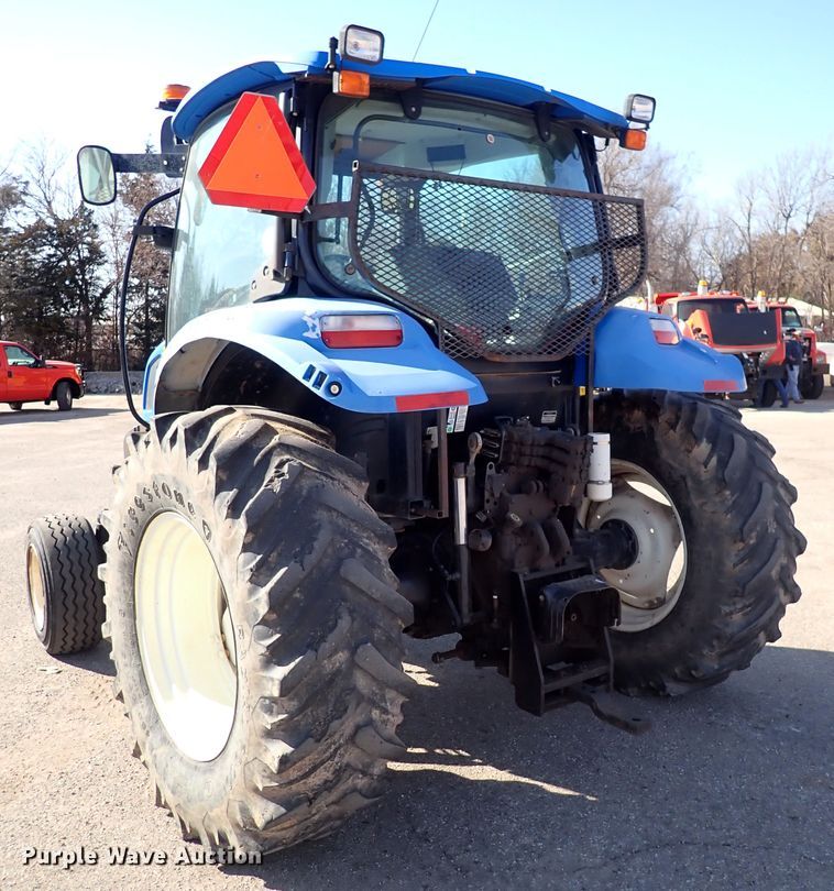 image for item DI1800 2009 New Holland T6020  tractor