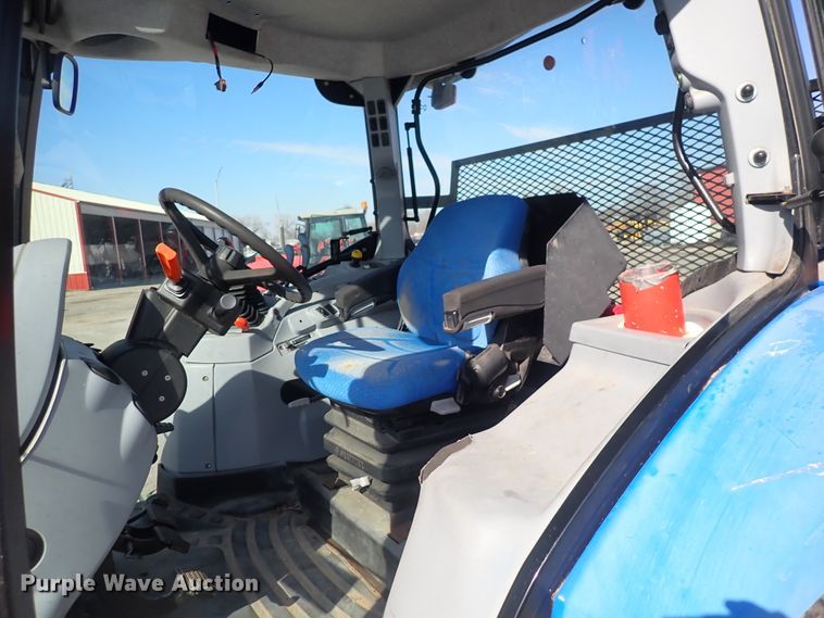 image for item DI1800 2009 New Holland T6020  tractor