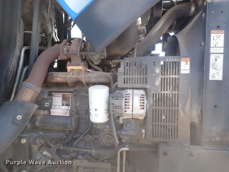 image for item DI1800 2009 New Holland T6020  tractor