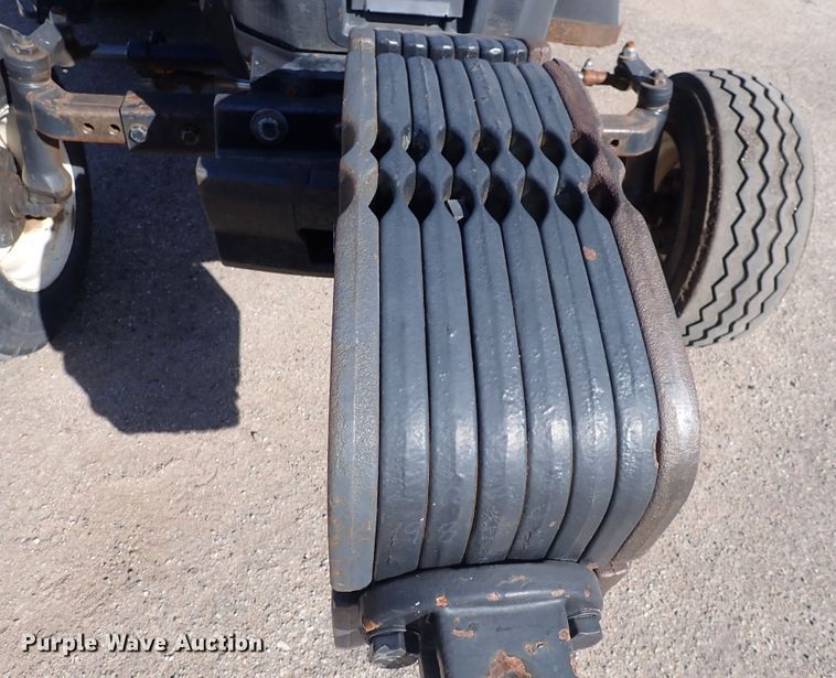 image for item DI1800 2009 New Holland T6020  tractor