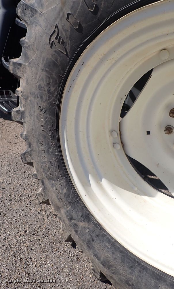 image for item DI1800 2009 New Holland T6020  tractor