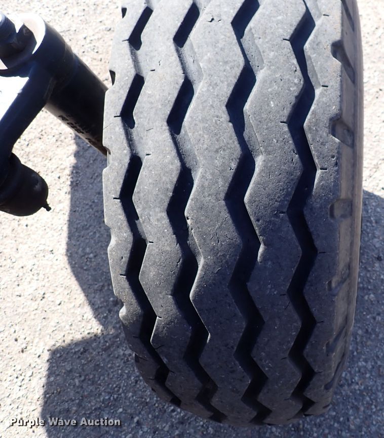 image for item DI1800 2009 New Holland T6020  tractor