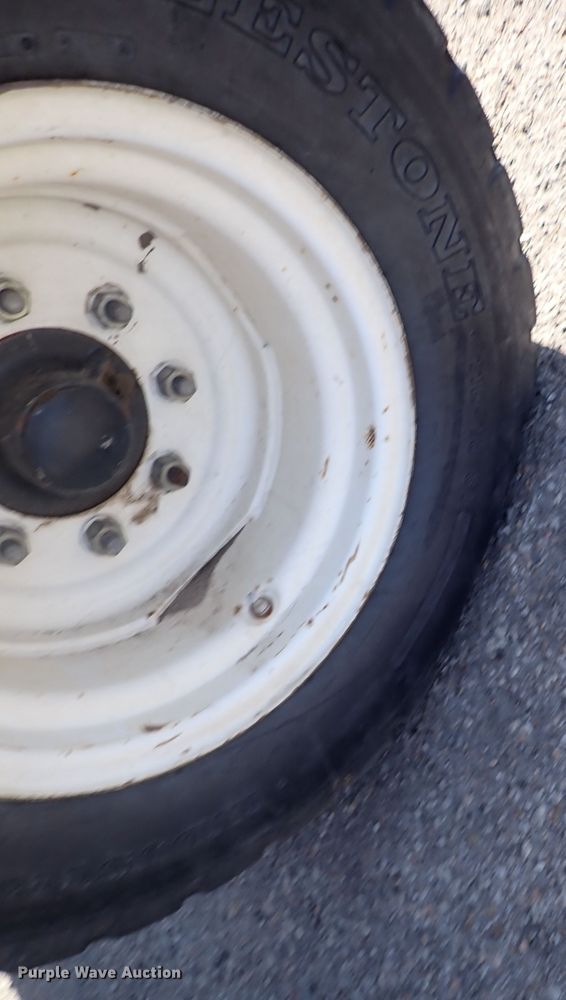 image for item DI1800 2009 New Holland T6020  tractor