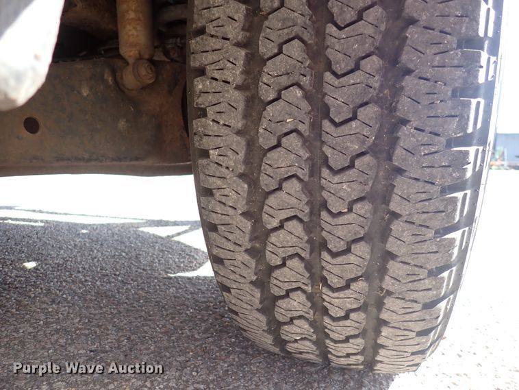 image for item DI1802 2008 Ford F250 Super Duty  utility bed pickup truck