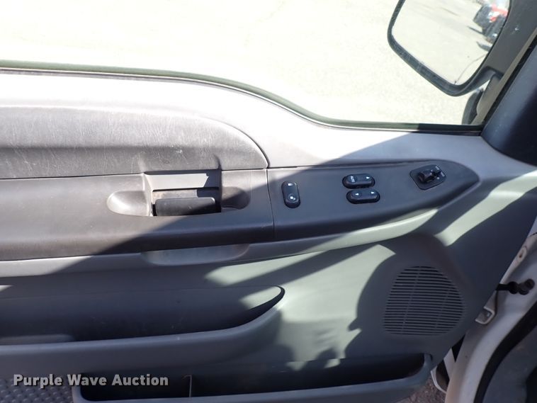 image for item DI1808 2003 Ford F250 Super Duty  SuperCab pickup truck