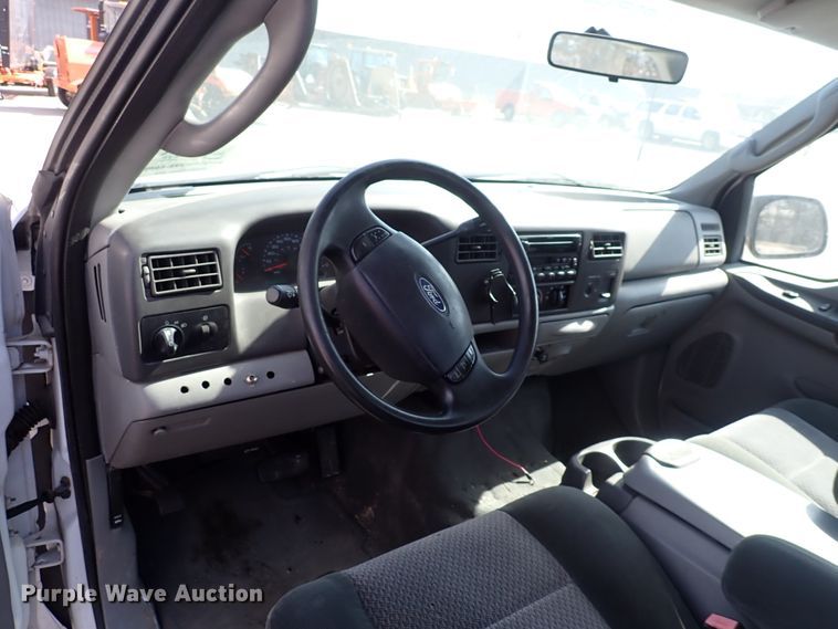 image for item DI1808 2003 Ford F250 Super Duty  SuperCab pickup truck