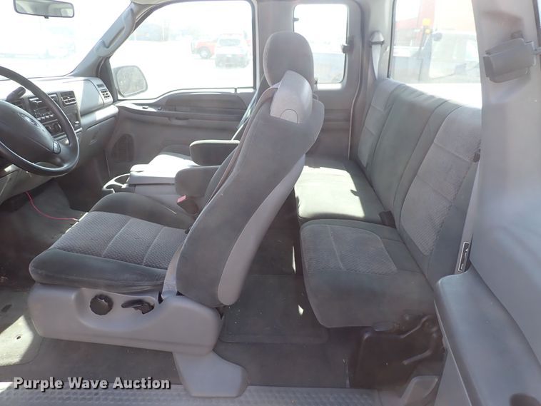 image for item DI1808 2003 Ford F250 Super Duty  SuperCab pickup truck