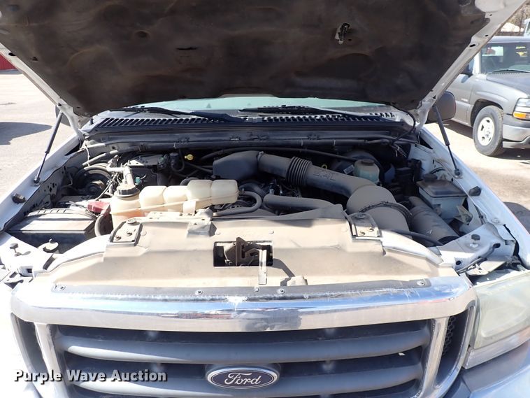 image for item DI1808 2003 Ford F250 Super Duty  SuperCab pickup truck