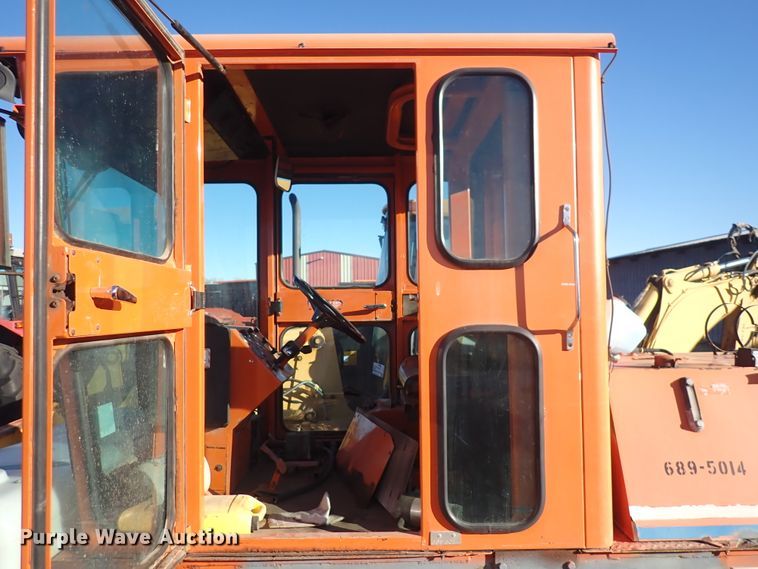 image for item DI1810 2004 Broce RJ-350  broom