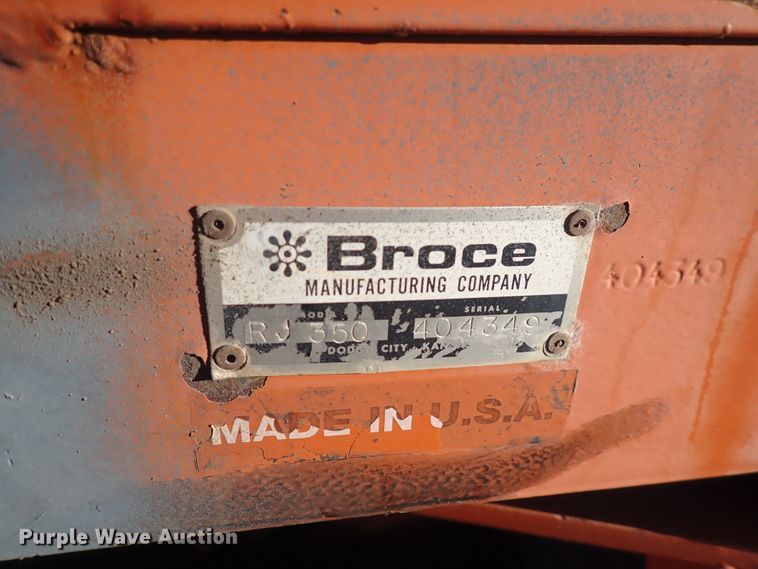 image for item DI1810 2004 Broce RJ-350  broom