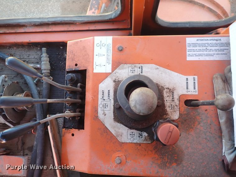 image for item DI1810 2004 Broce RJ-350  broom