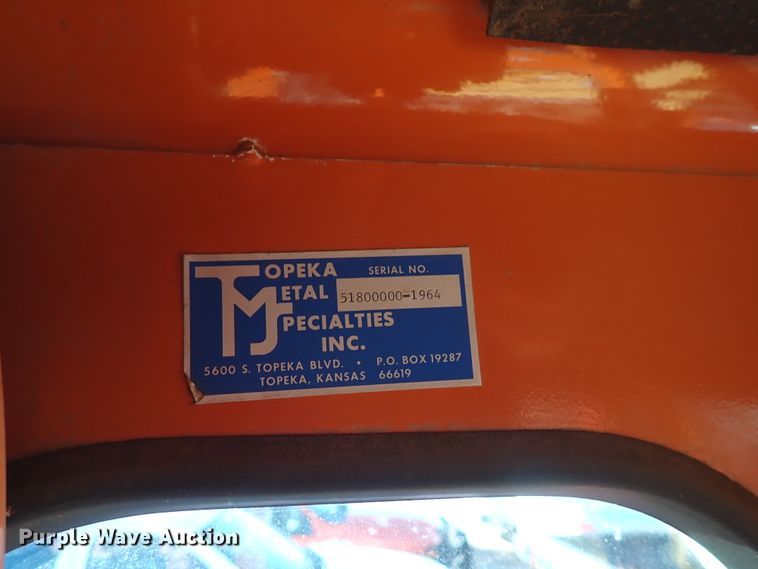 image for item DI1810 2004 Broce RJ-350  broom