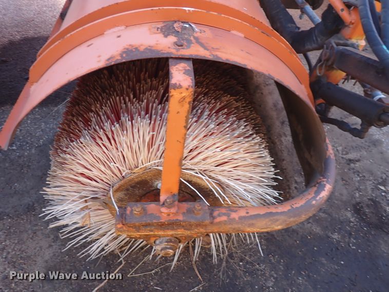 image for item DI1810 2004 Broce RJ-350  broom