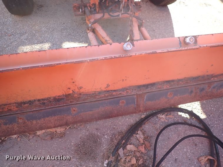 image for item DI1810 2004 Broce RJ-350  broom