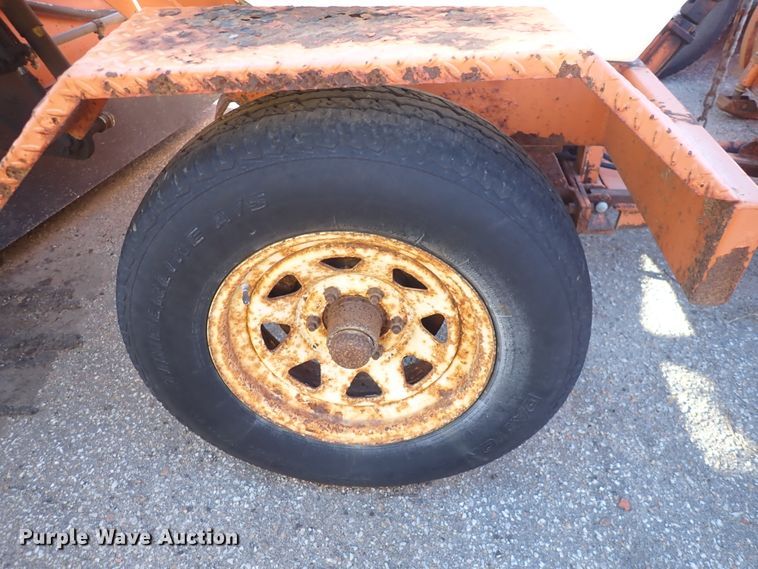 image for item DI1810 2004 Broce RJ-350  broom