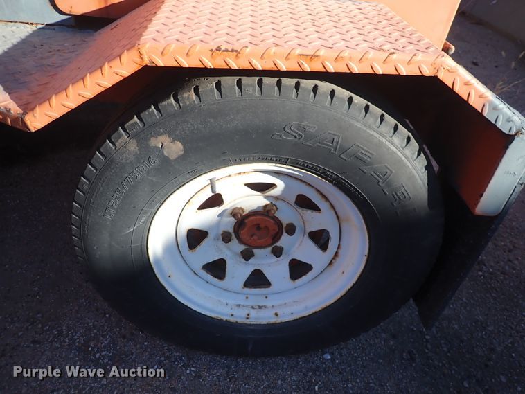 image for item DI1810 2004 Broce RJ-350  broom