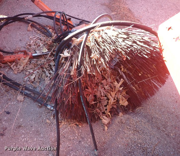 image for item DI1810 2004 Broce RJ-350  broom