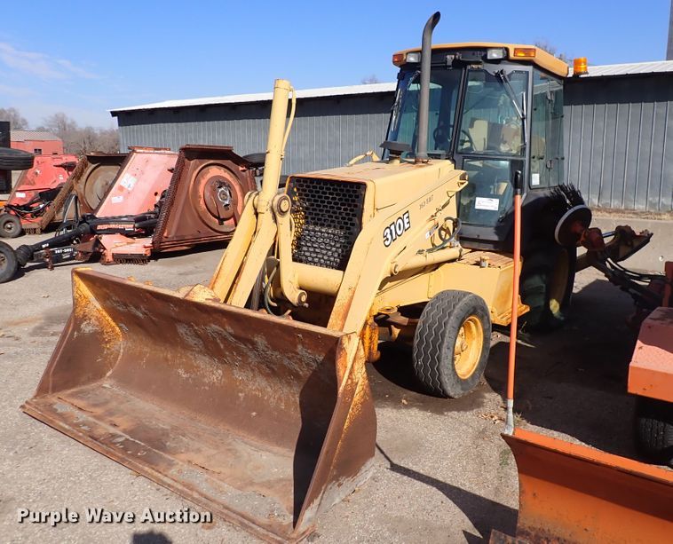 image for item DI1811 1997 John Deere 310E  backhoe