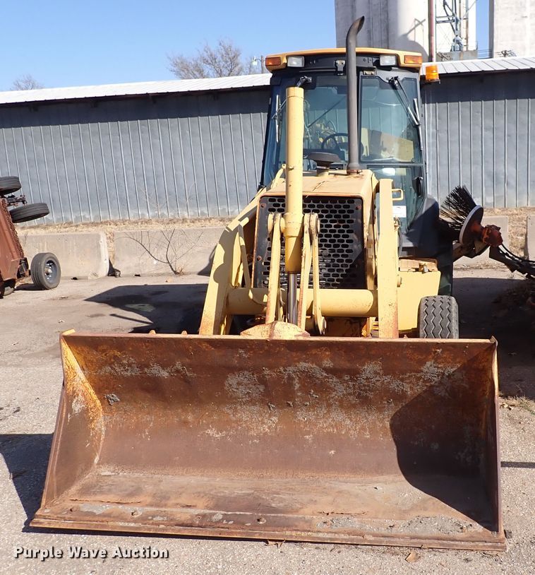 image for item DI1811 1997 John Deere 310E  backhoe