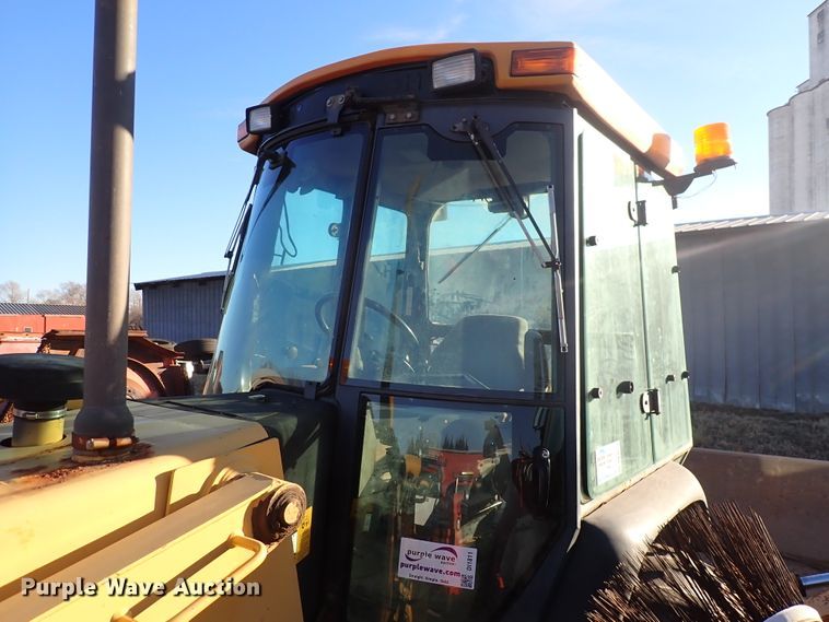 image for item DI1811 1997 John Deere 310E  backhoe