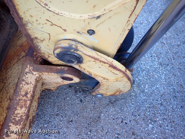 image for item DI1811 1997 John Deere 310E  backhoe