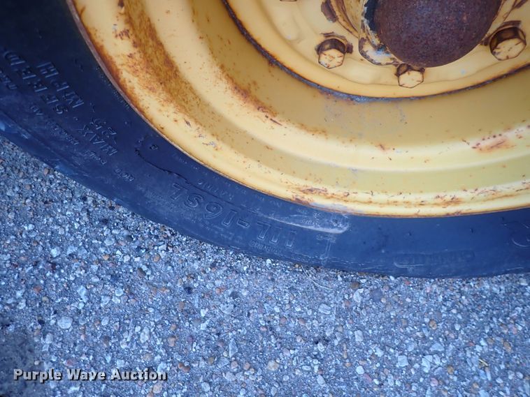 image for item DI1811 1997 John Deere 310E  backhoe