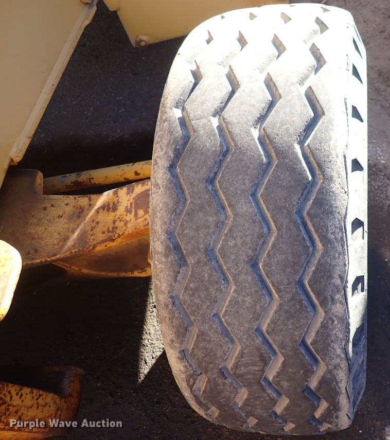 image for item DI1811 1997 John Deere 310E  backhoe