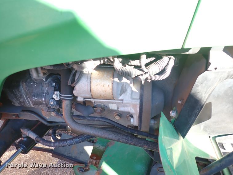 image for item DI1814 2009 John Deere 2520  MFWD tractor
