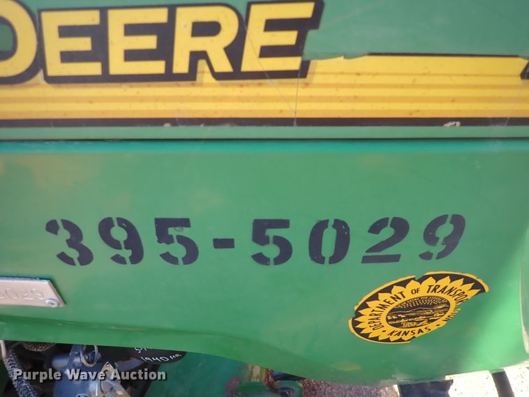 image for item DI1814 2009 John Deere 2520  MFWD tractor