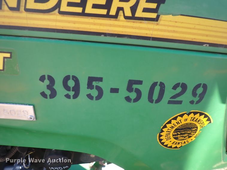 image for item DI1814 2009 John Deere 2520  MFWD tractor