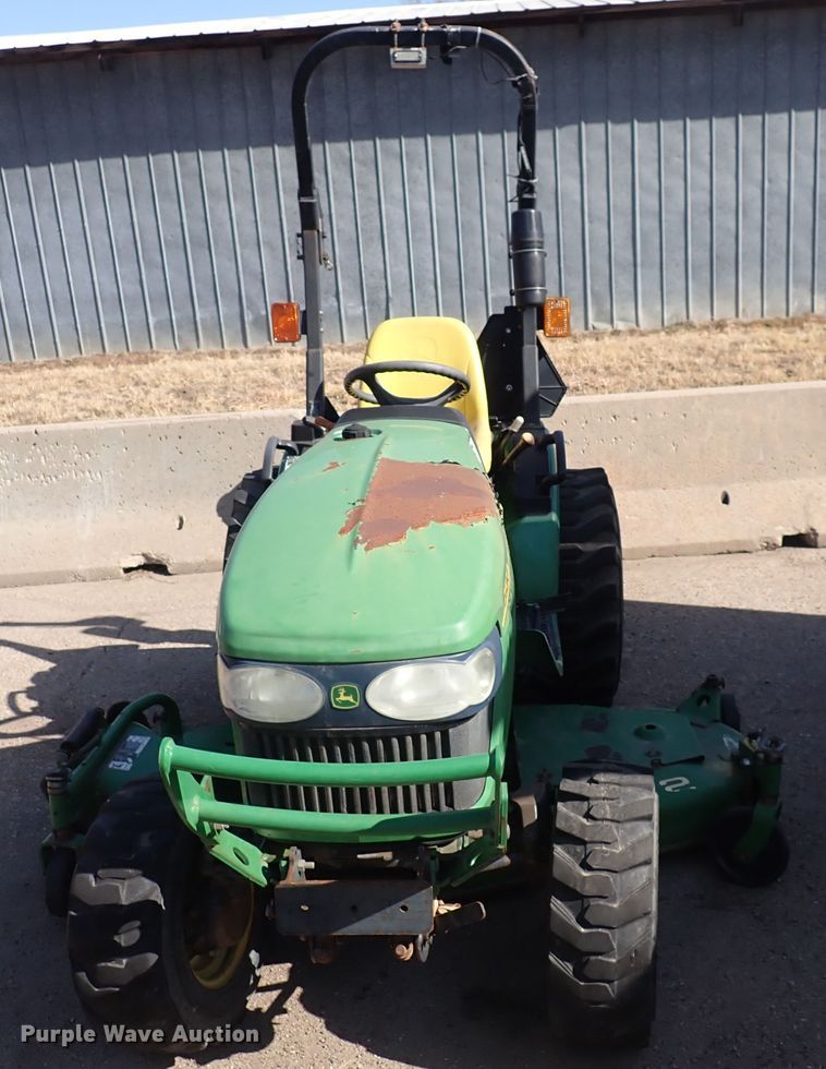 image for item DI1817 2009 John Deere 2520  MFWD tractor