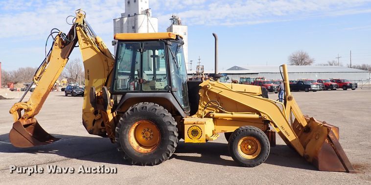 image for item DI1825 1998 John Deere 310E  backhoe