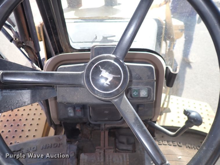 image for item DI1825 1998 John Deere 310E  backhoe