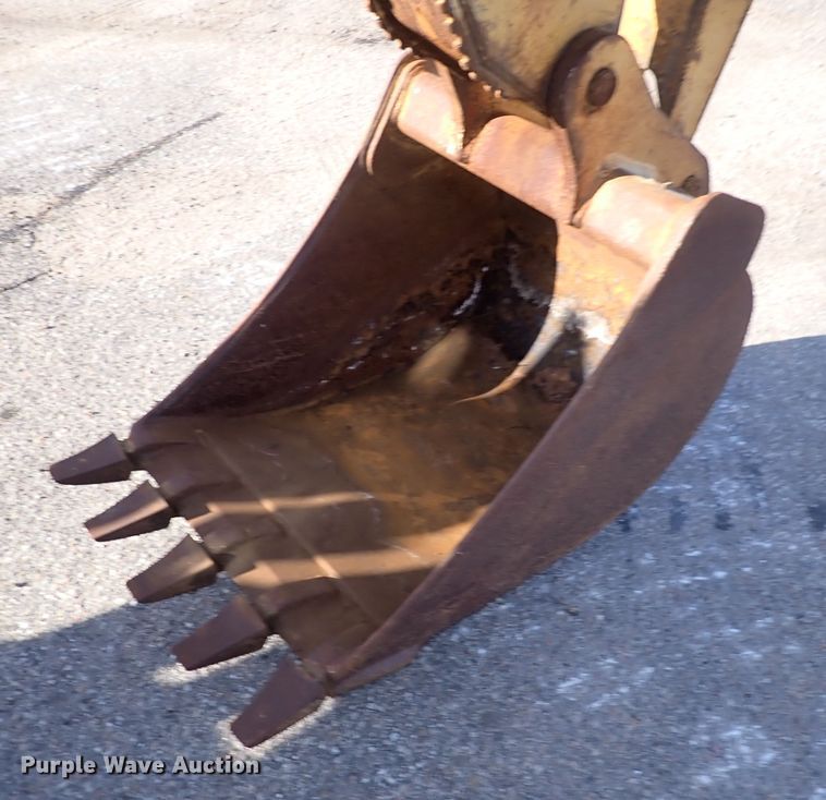 image for item DI1825 1998 John Deere 310E  backhoe