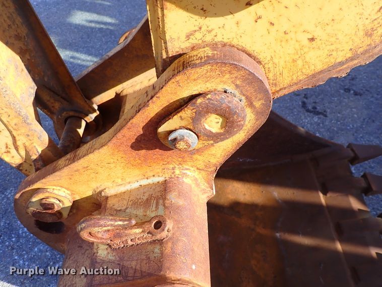 image for item DI1825 1998 John Deere 310E  backhoe