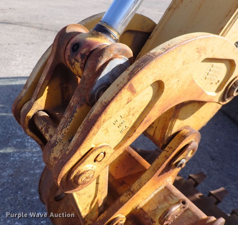 image for item DI1825 1998 John Deere 310E  backhoe