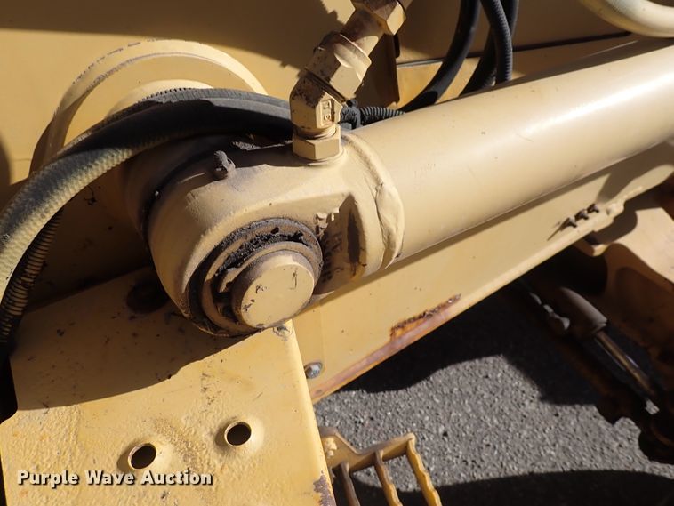 image for item DI1825 1998 John Deere 310E  backhoe