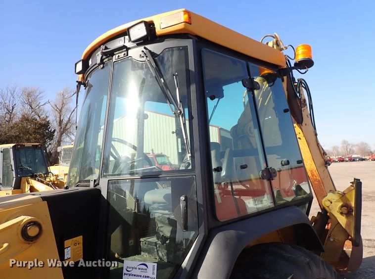 image for item DI1825 1998 John Deere 310E  backhoe