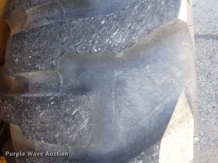 image for item DI1825 1998 John Deere 310E  backhoe