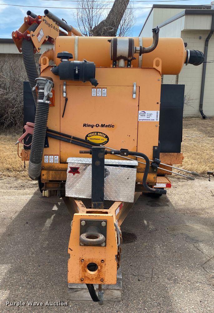 image for item DM8303 2012 Ring-o-matic 850  vacuum excavator