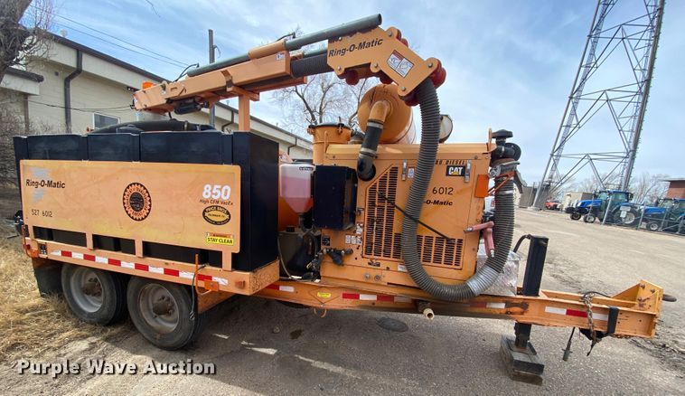 image for item DM8303 2012 Ring-o-matic 850  vacuum excavator