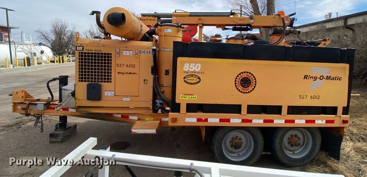 image for item DM8303 2012 Ring-o-matic 850  vacuum excavator