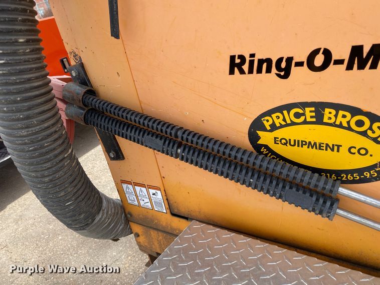 image for item DM8303 2012 Ring-o-matic 850  vacuum excavator