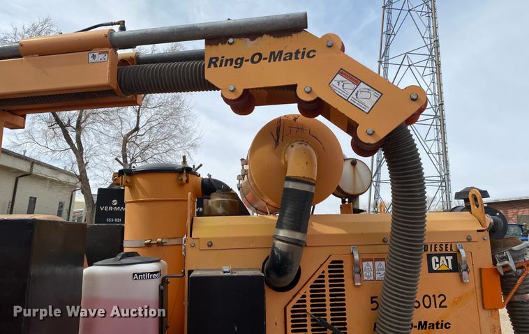 image for item DM8303 2012 Ring-o-matic 850  vacuum excavator