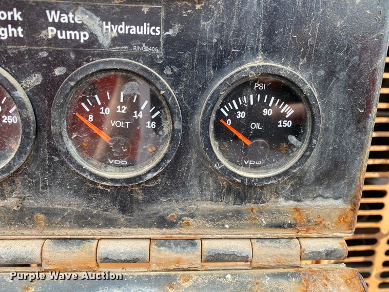 image for item DM8303 2012 Ring-o-matic 850  vacuum excavator