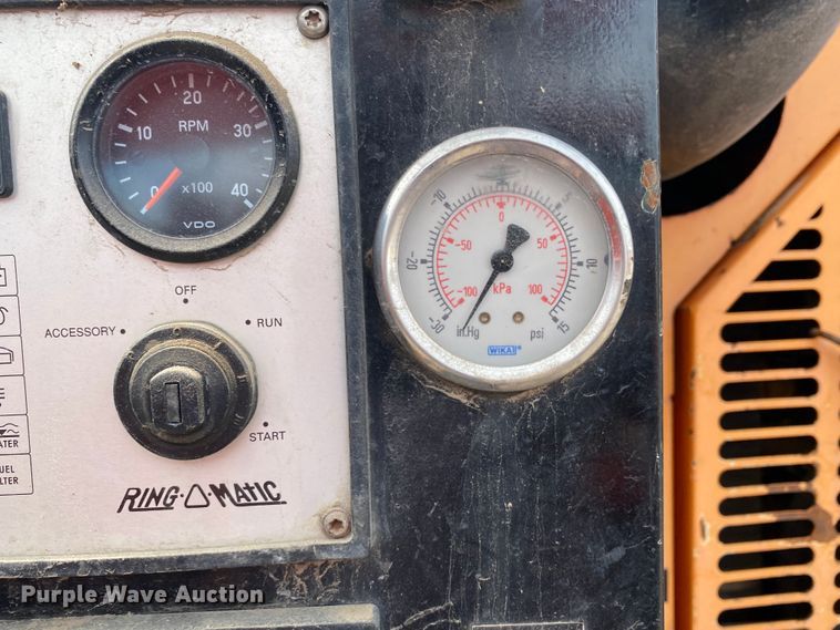 image for item DM8303 2012 Ring-o-matic 850  vacuum excavator